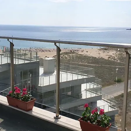 Allure Venti Club Apartment